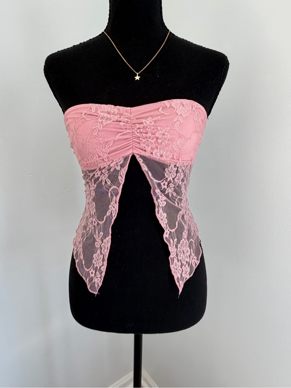 NWT Edikted Twilight Sheer Lace Split Front Strapless Top Pink XS Y2K